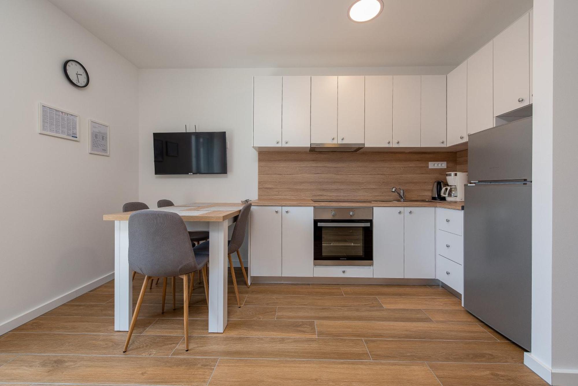 Apartmani Diva Zadar Bilik gambar